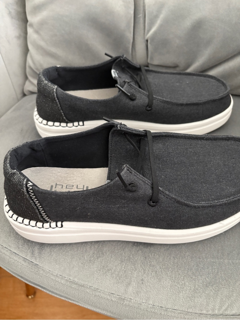 Hey Dude Women’s Black Canvas Slip-On Loafers - Picture 2 of 9